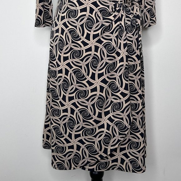 London Times Wrap Around Dress Women's 8 Black Brown Abstract Spiral Party - Picture 2 of 16
